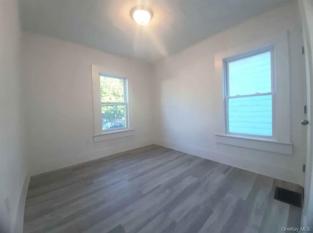 #12 photo, 124 South Avenue, Poughkeepsie , NY 12601