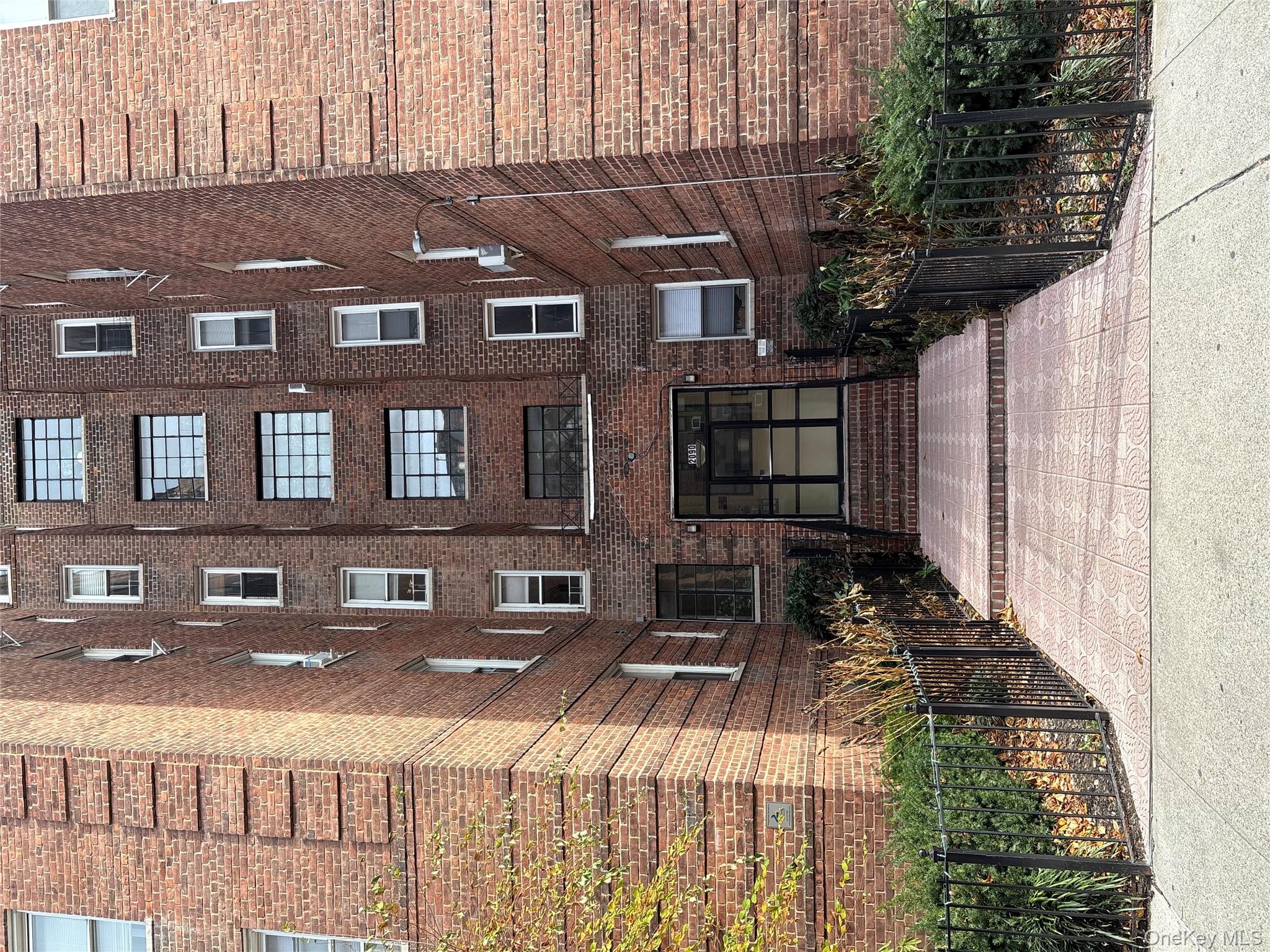 #14 photo, 2090 Barnes Avenue, Bronx , NY 10462