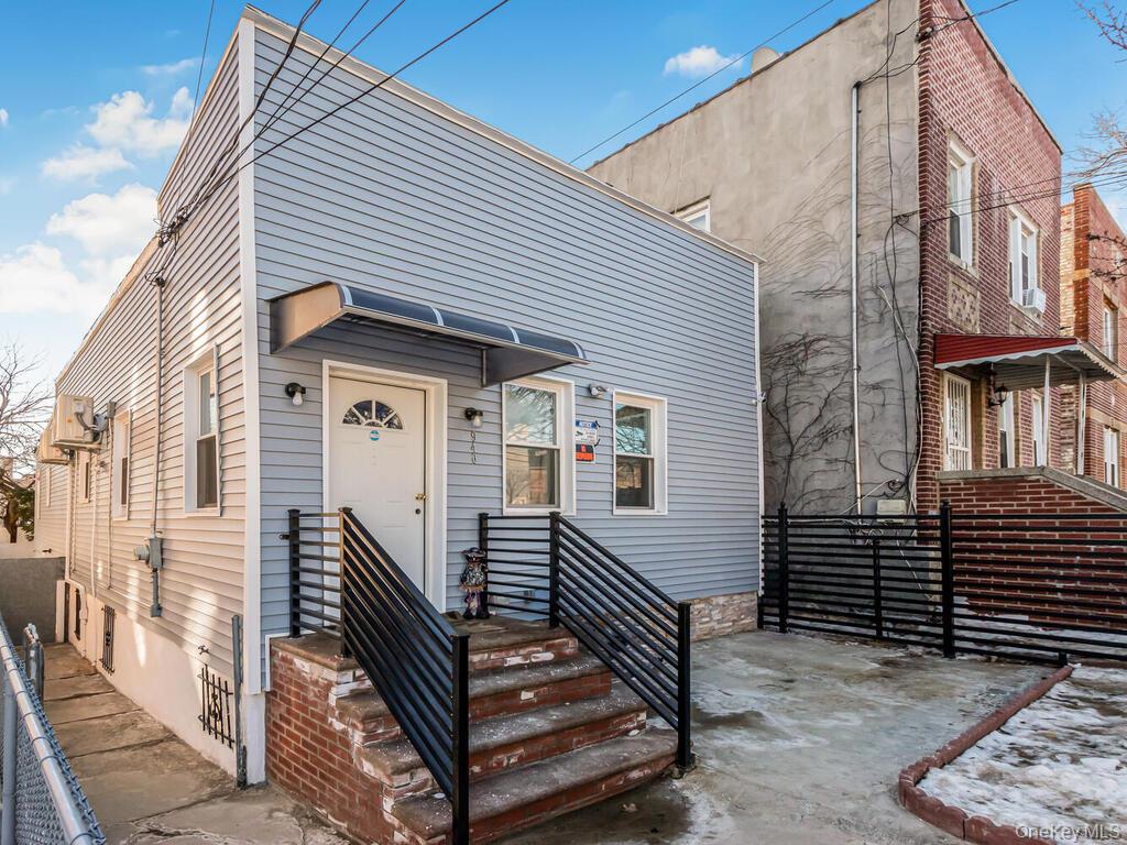 #1 photo, 940 E 212th Street, Bronx , NY 10469