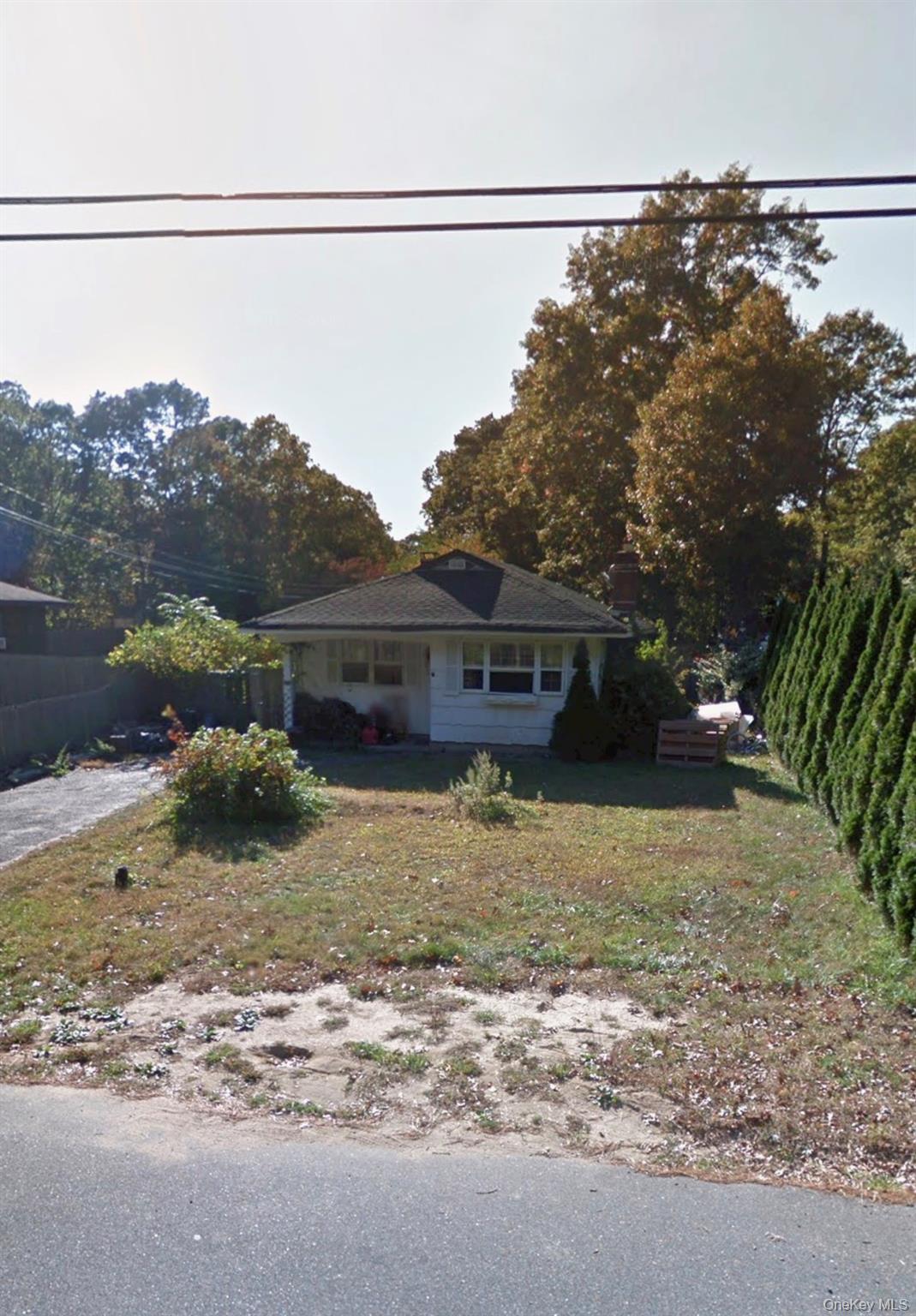 #1 photo, 189 Grand Avenue, Shirley , NY 11967