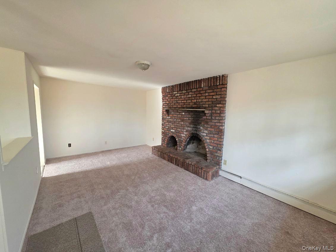 #4 photo, 189 Grand Avenue, Shirley , NY 11967