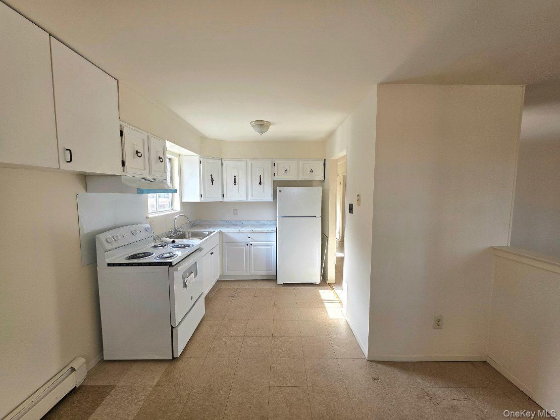 #6 photo, 189 Grand Avenue, Shirley , NY 11967