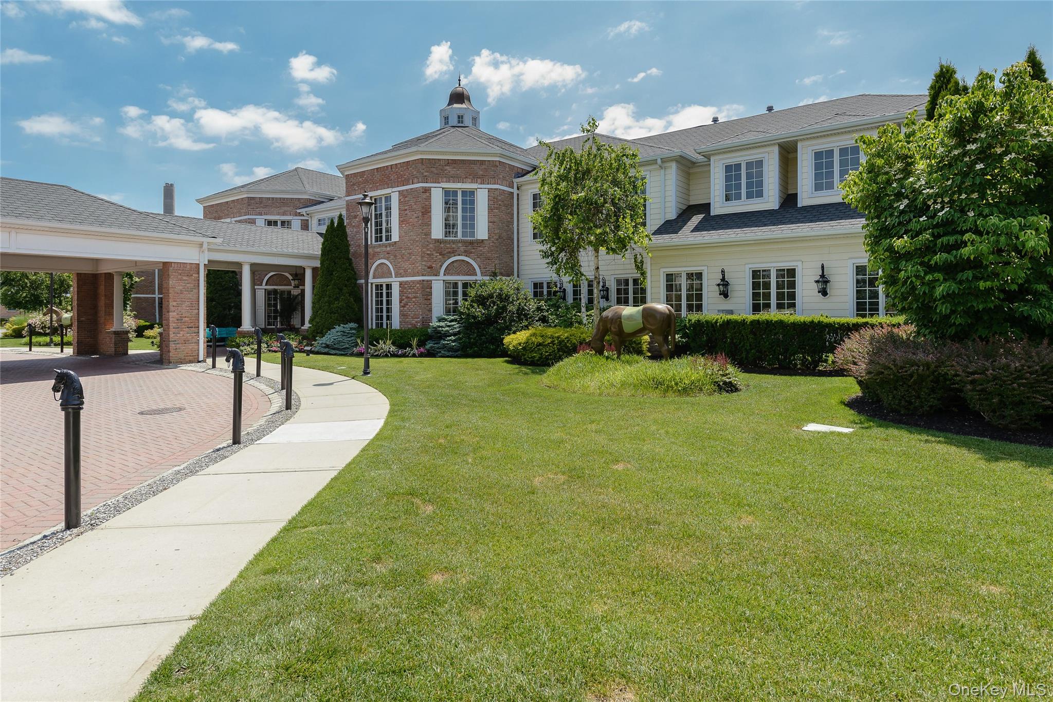 #18 photo, 556 Pacing Way, ナッソー郡 Westbury , NY 11590