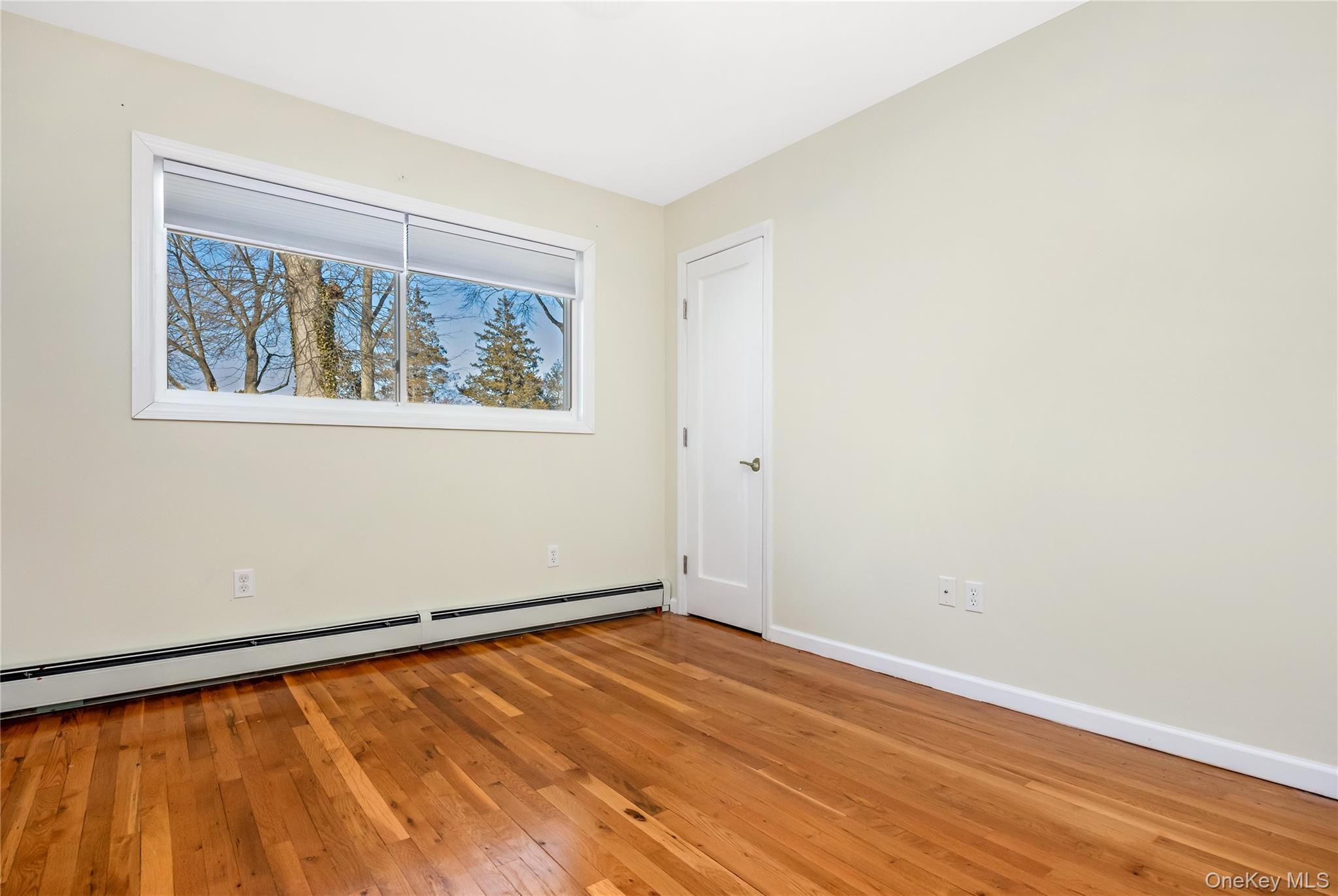 #15 photo, 10 Sherman, Glen Cove , NY 11542