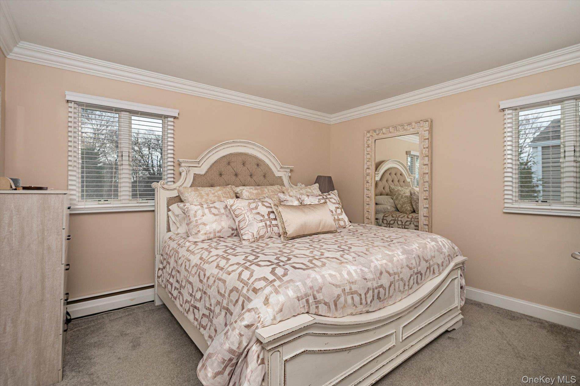 #13 photo, 525 Roosevelt Avenue, Massapequa Park , NY 11762