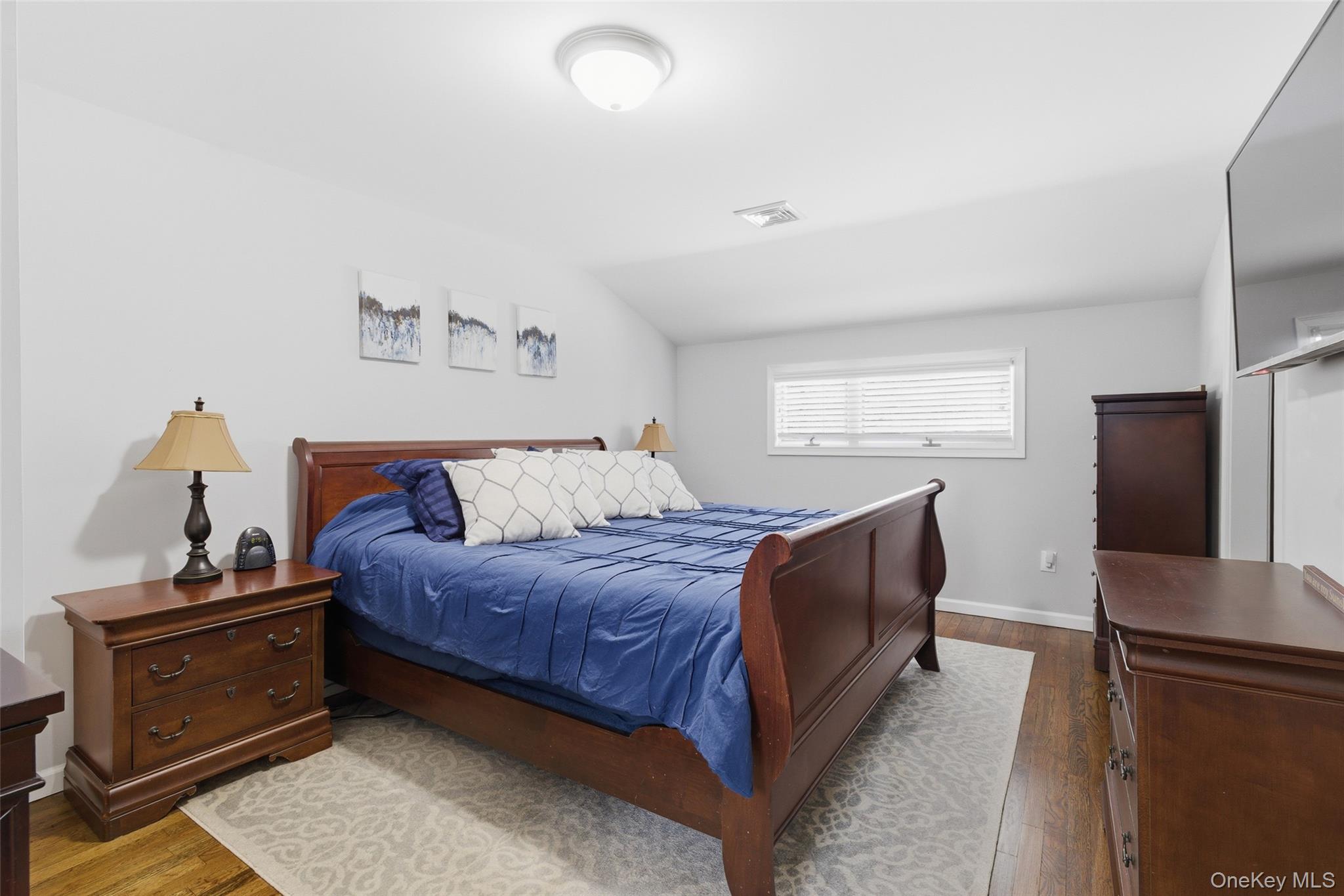 #17 photo, 30 Linwood Place, Massapequa Park , NY 11762