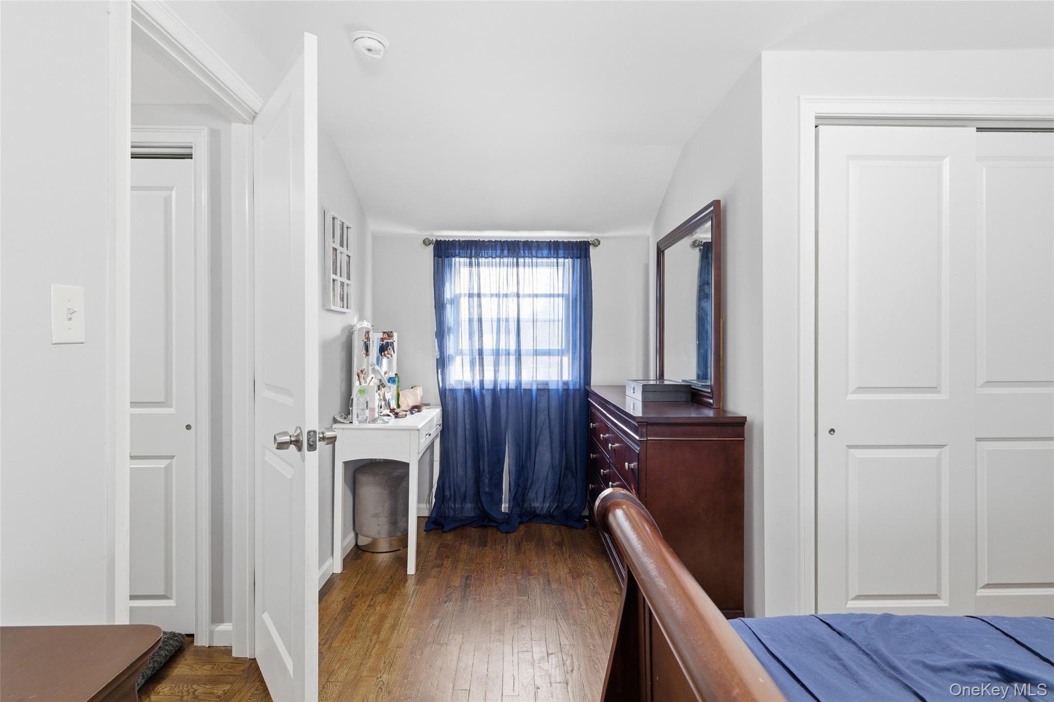 #18 photo, 30 Linwood Place, Massapequa Park , NY 11762