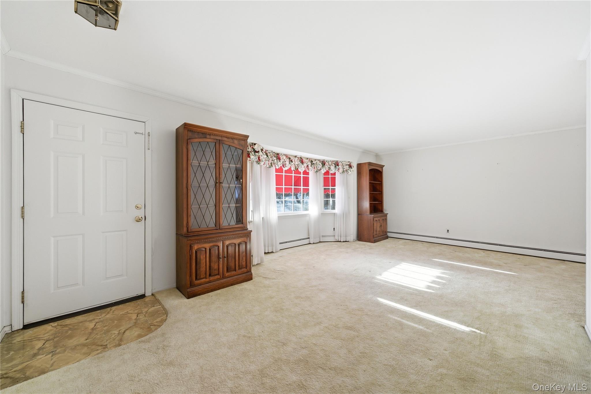 #8 photo, 115 Red Oak Court, Port Jefferson , NY 11777