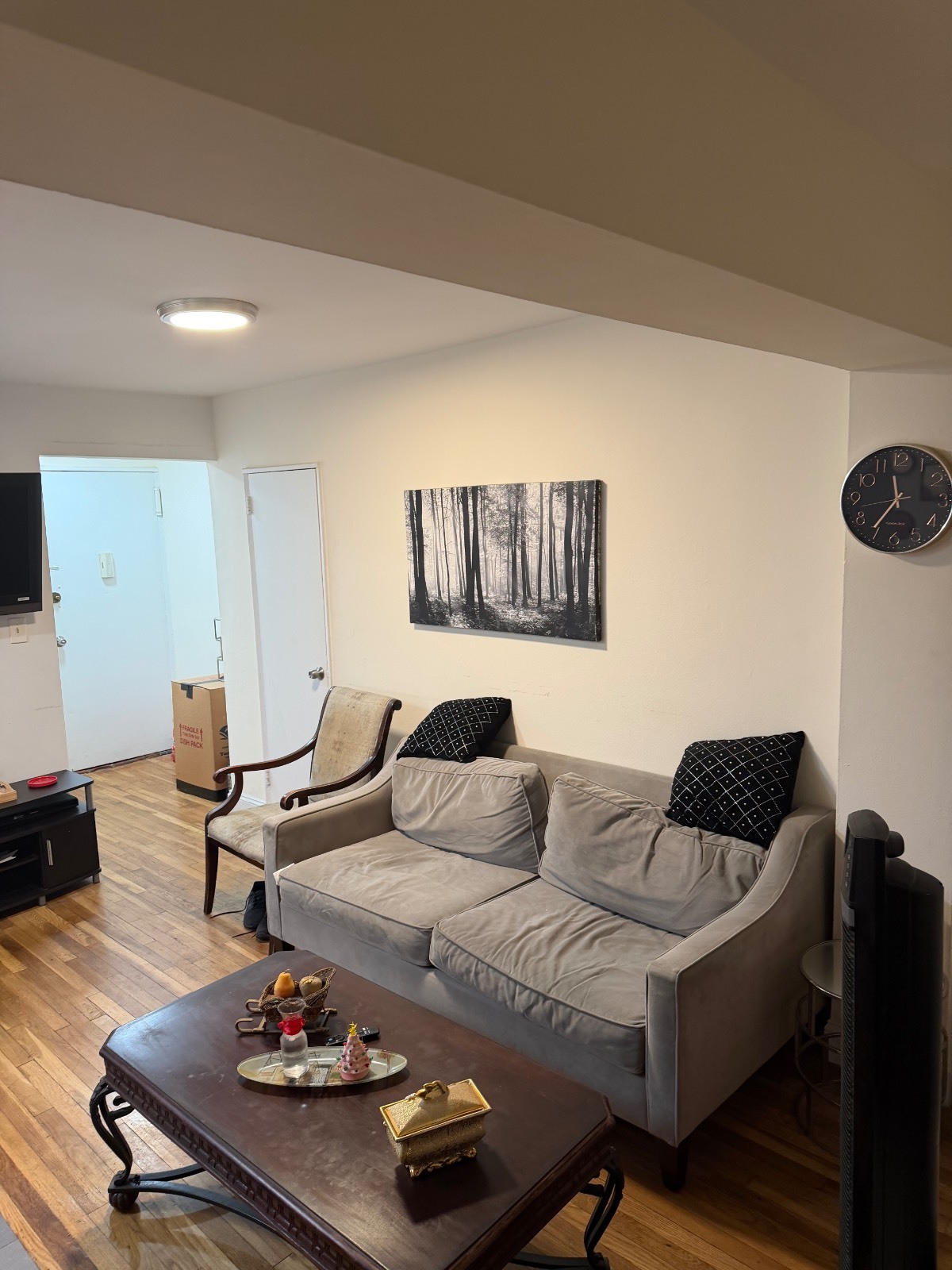 #6 photo, 2866 Marion Ave, apt 3J, West Bronx , NY 10458