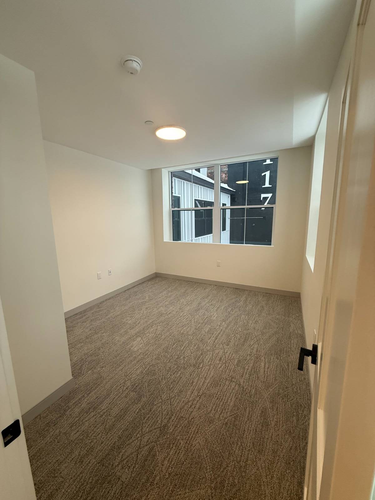 #7 photo, 1117 W Fayette Street, #201, 纽约州 Syracuse , NY 13204