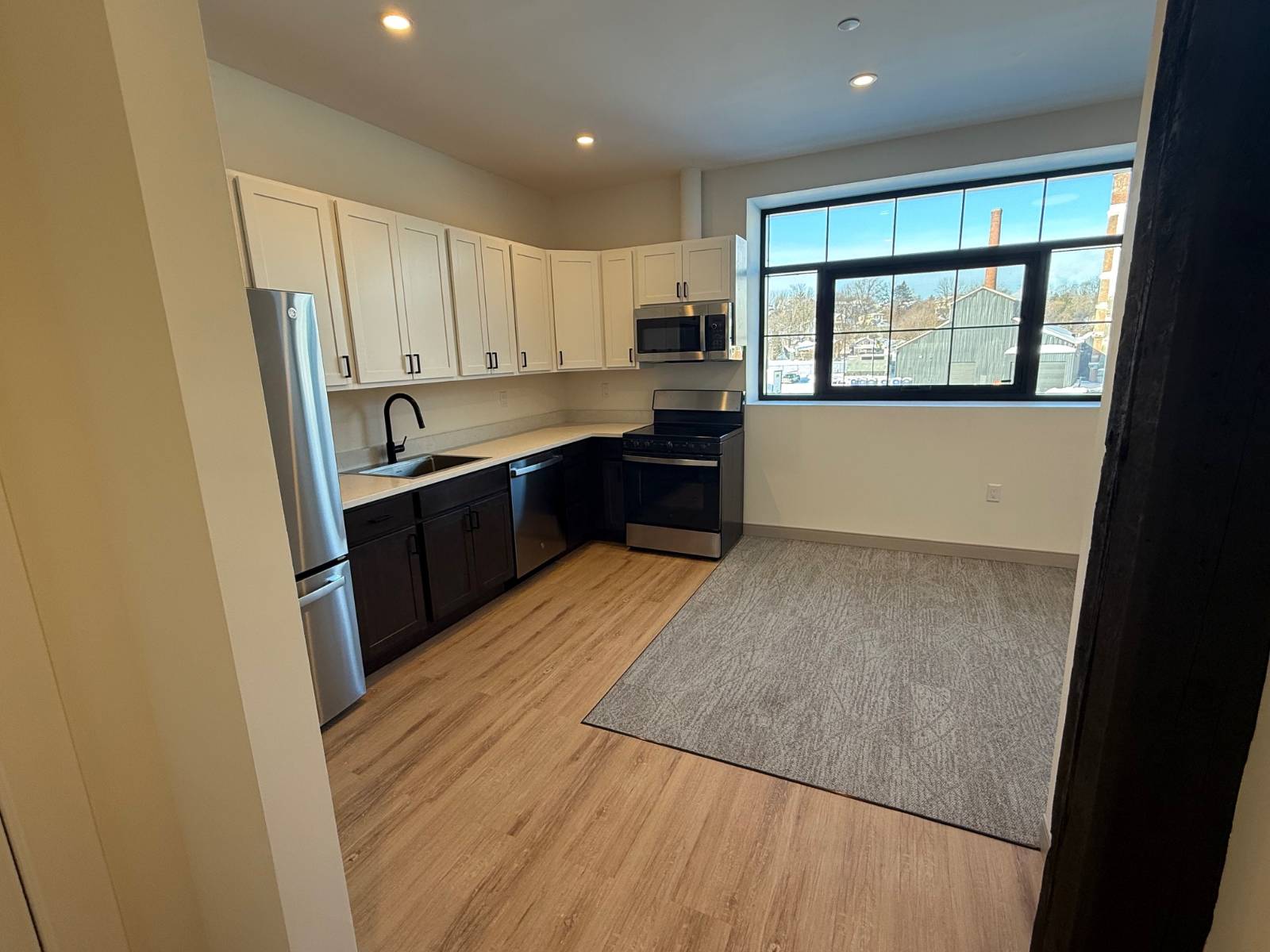 #2 photo, 1117 W Fayette Street, #209, 纽约州 Syracuse , NY 13204