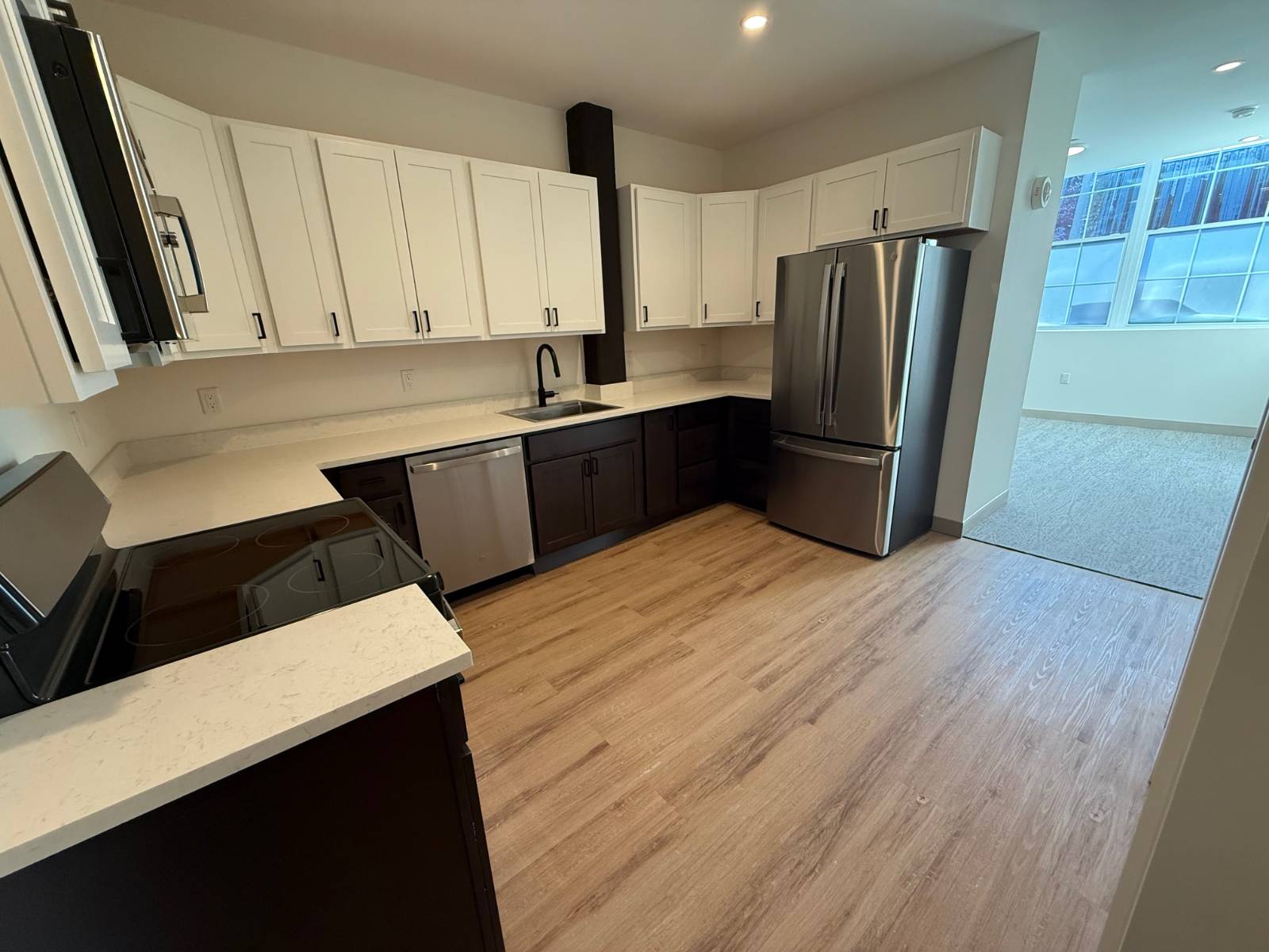 #3 photo, 1117 W Fayette Street, #211, 纽约州 Syracuse , NY 13204