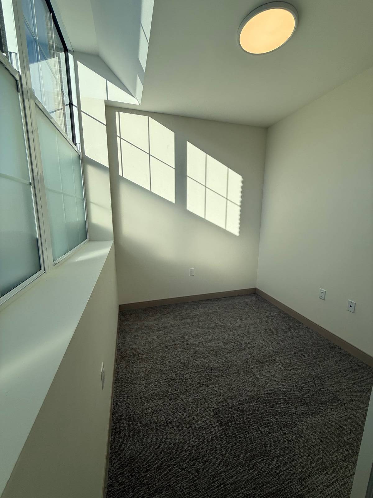 #8 photo, 1117 W Fayette Street, #211, 纽约州 Syracuse , NY 13204