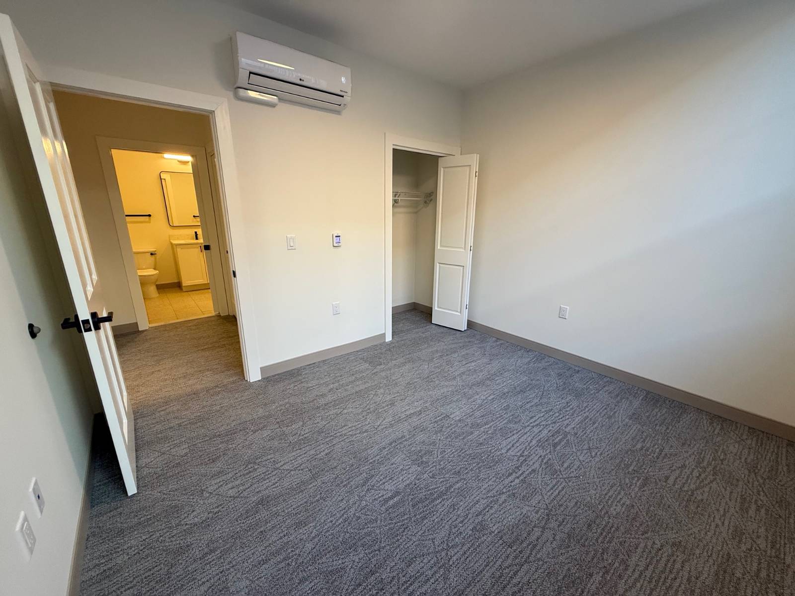 #8 photo, 1117 W Fayette Street, #213, 纽约州 Syracuse , NY 13204