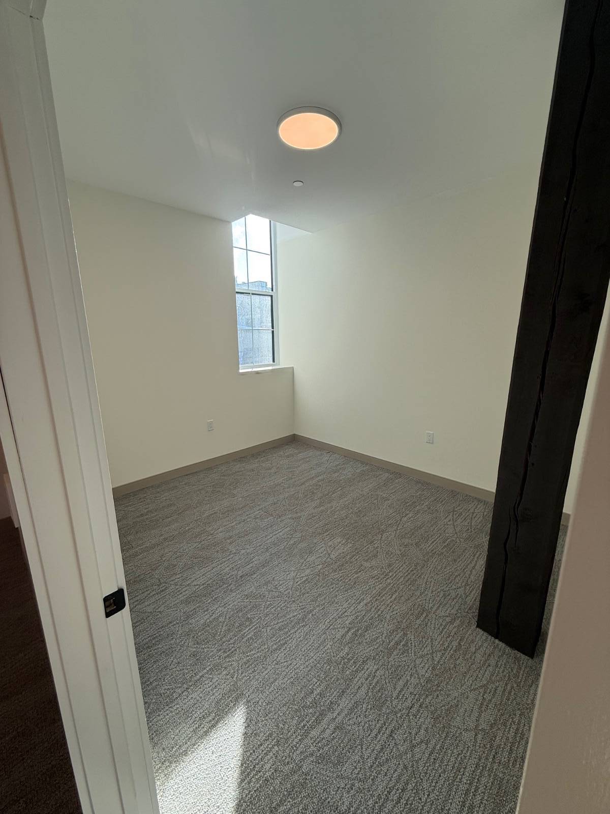 #11 photo, 1117 W Fayette Street, #214, 纽约州 Syracuse , NY 13204