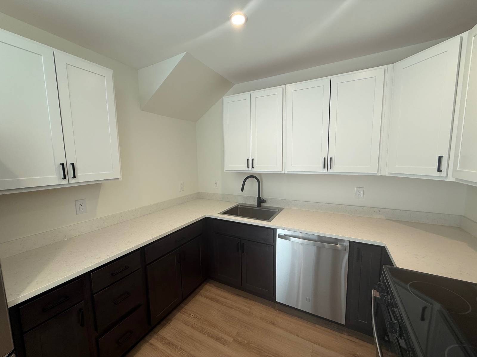 #5 photo, 1117 W Fayette Street, #312, 纽约州 Syracuse , NY 13204