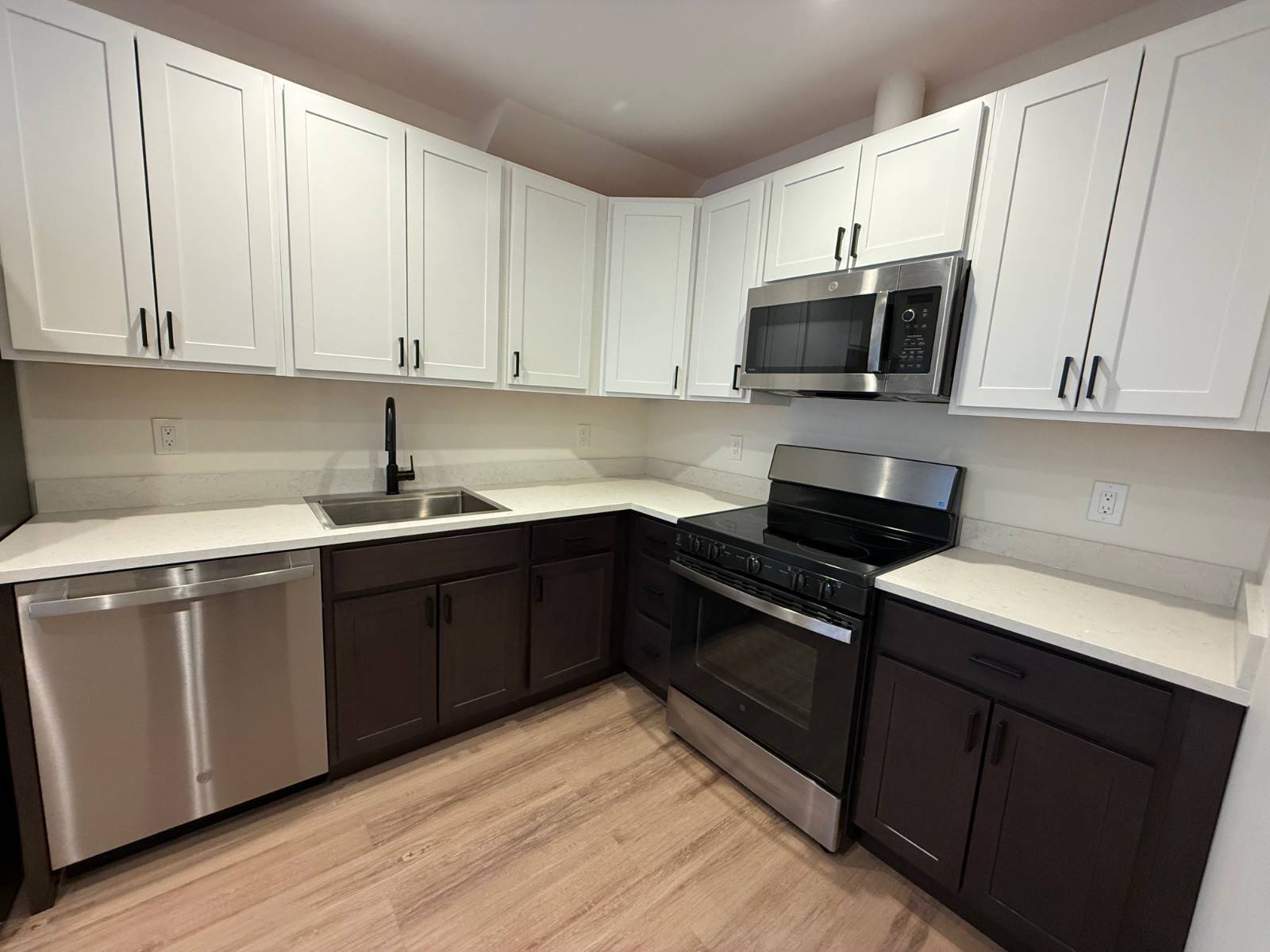 #4 photo, 1117 W Fayette Street, #314, 纽约州 Syracuse , NY 13204