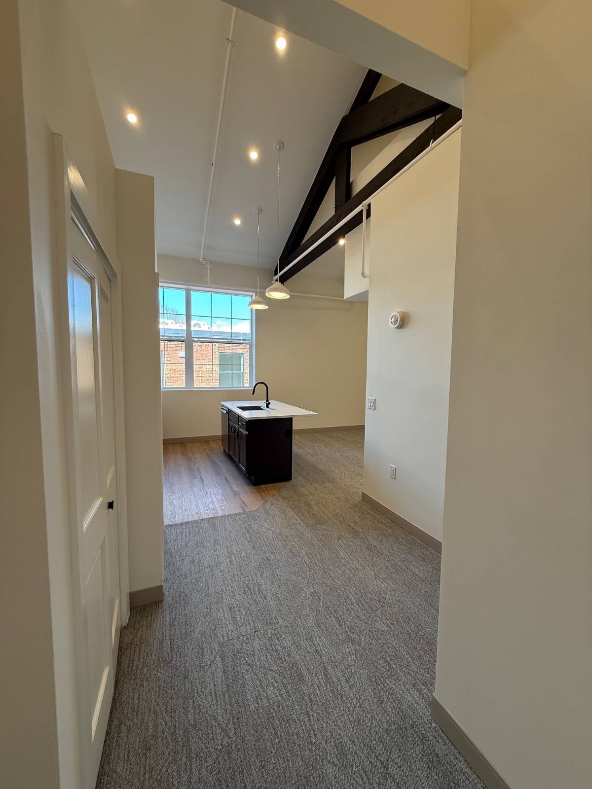 #2 photo, 1117 W Fayette Street, #315, 纽约州 Syracuse , NY 13204