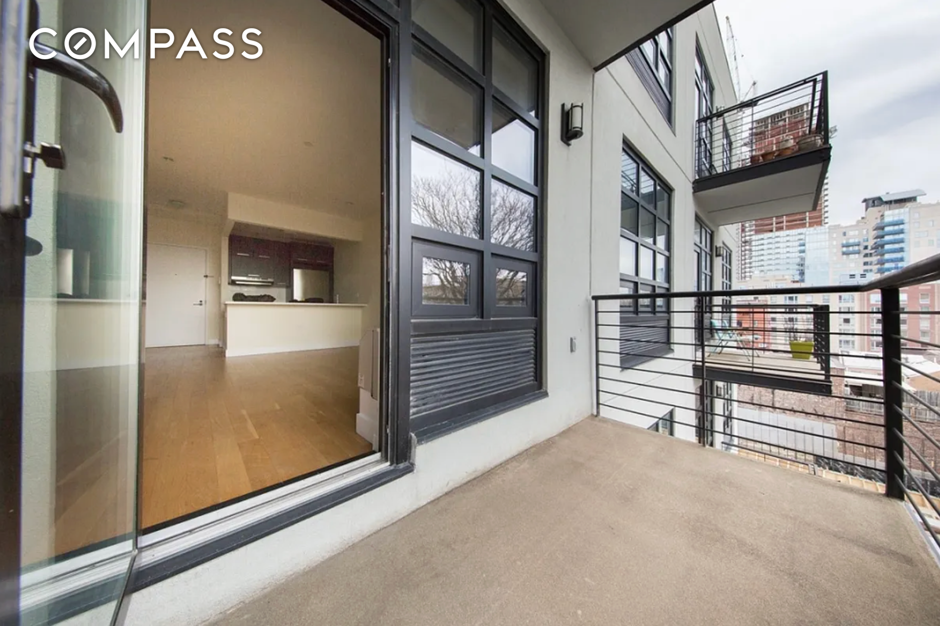 #10 photo, Brooklyn, Williamsburg , NY 11249