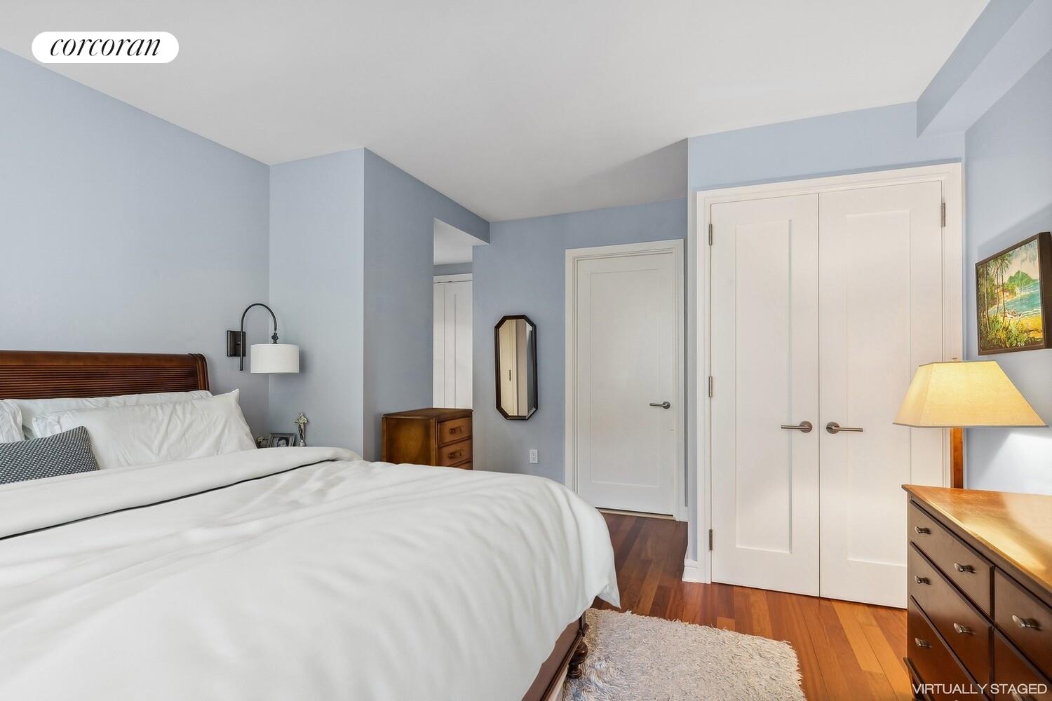 #7 photo, New York City, Battery Park City , NY 10004