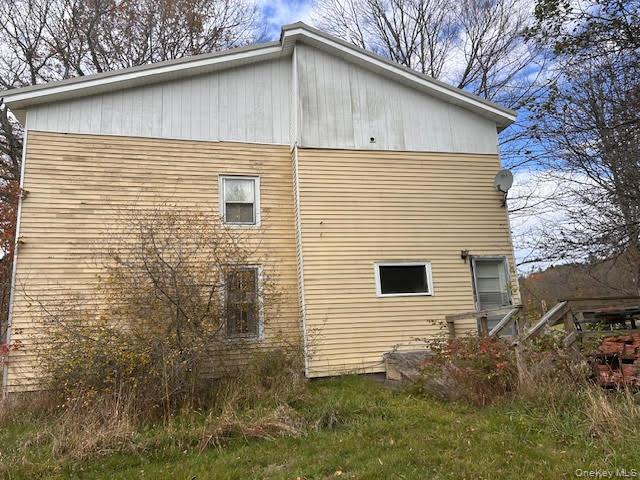 #13 photo, 480 County Highway 37 County Highway 37 Highway, 纽约州 Call Listing Agent , NY 12197