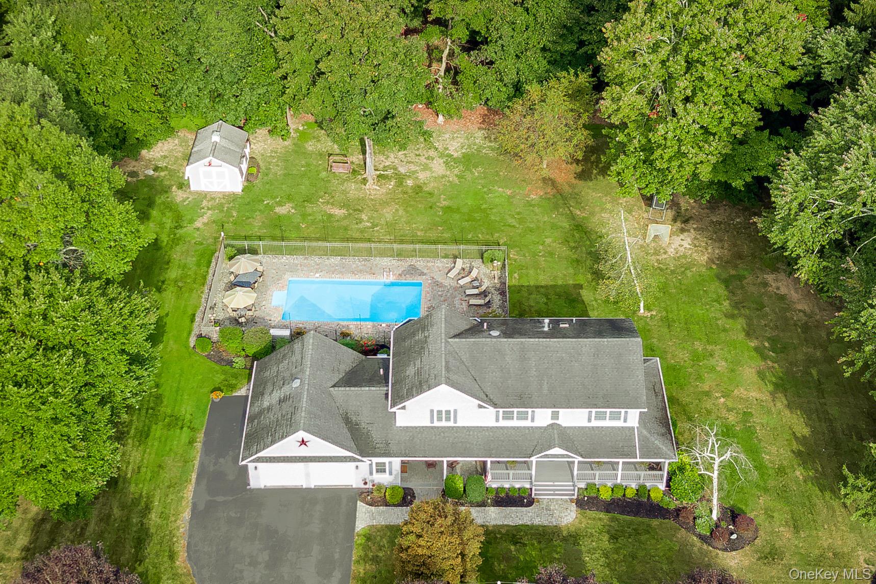 #1 photo, 12 Canterbury Lane, Suffern , NY 10901