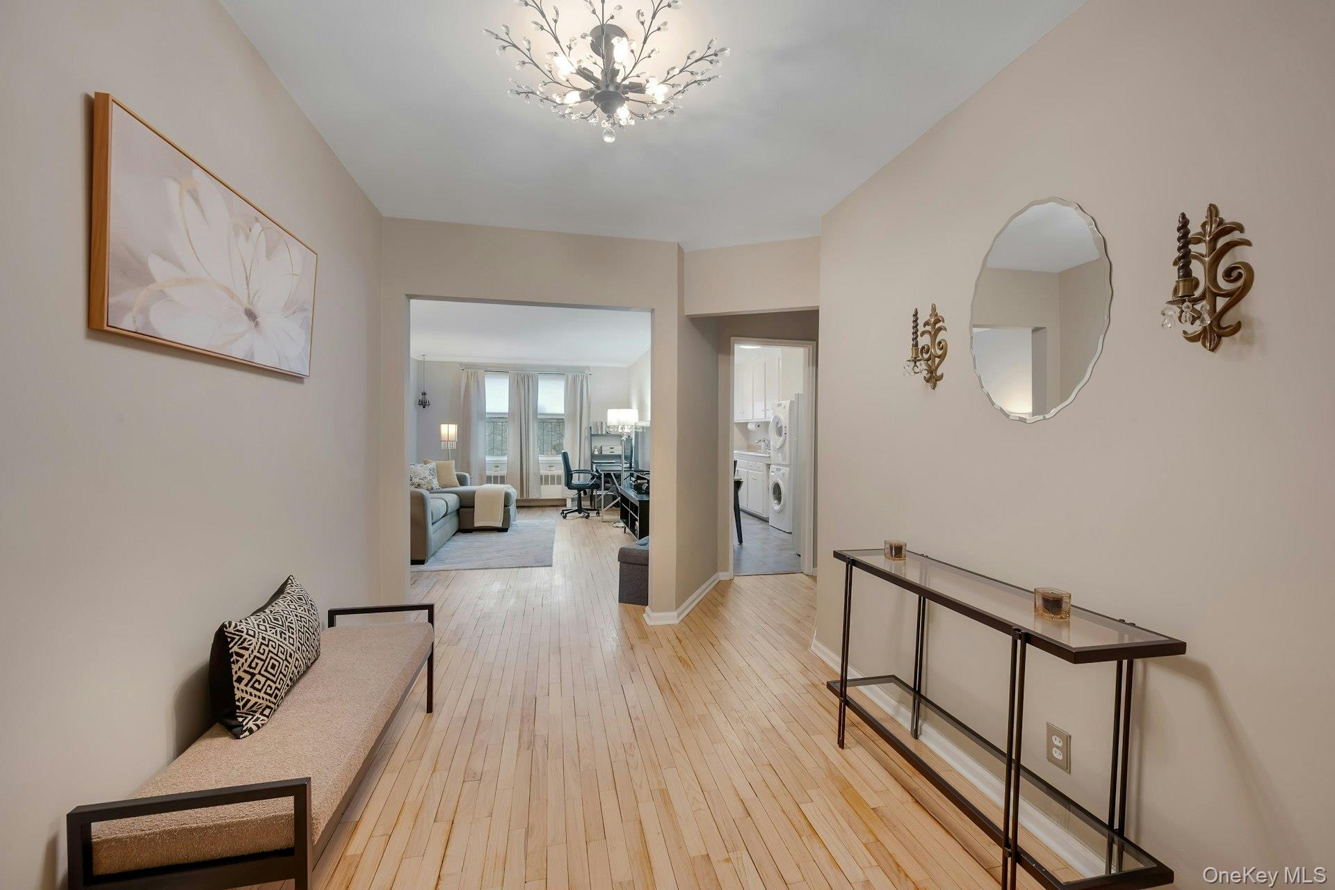 #5 photo, 329 Palmer Terrace, Mamaroneck , NY 10543