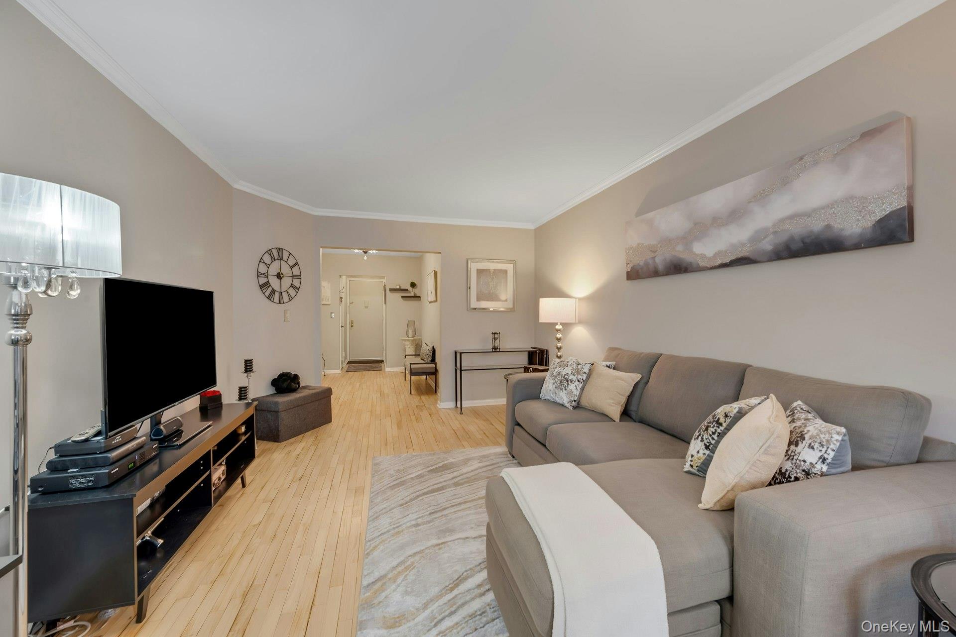 #9 photo, 329 Palmer Terrace, Mamaroneck , NY 10543