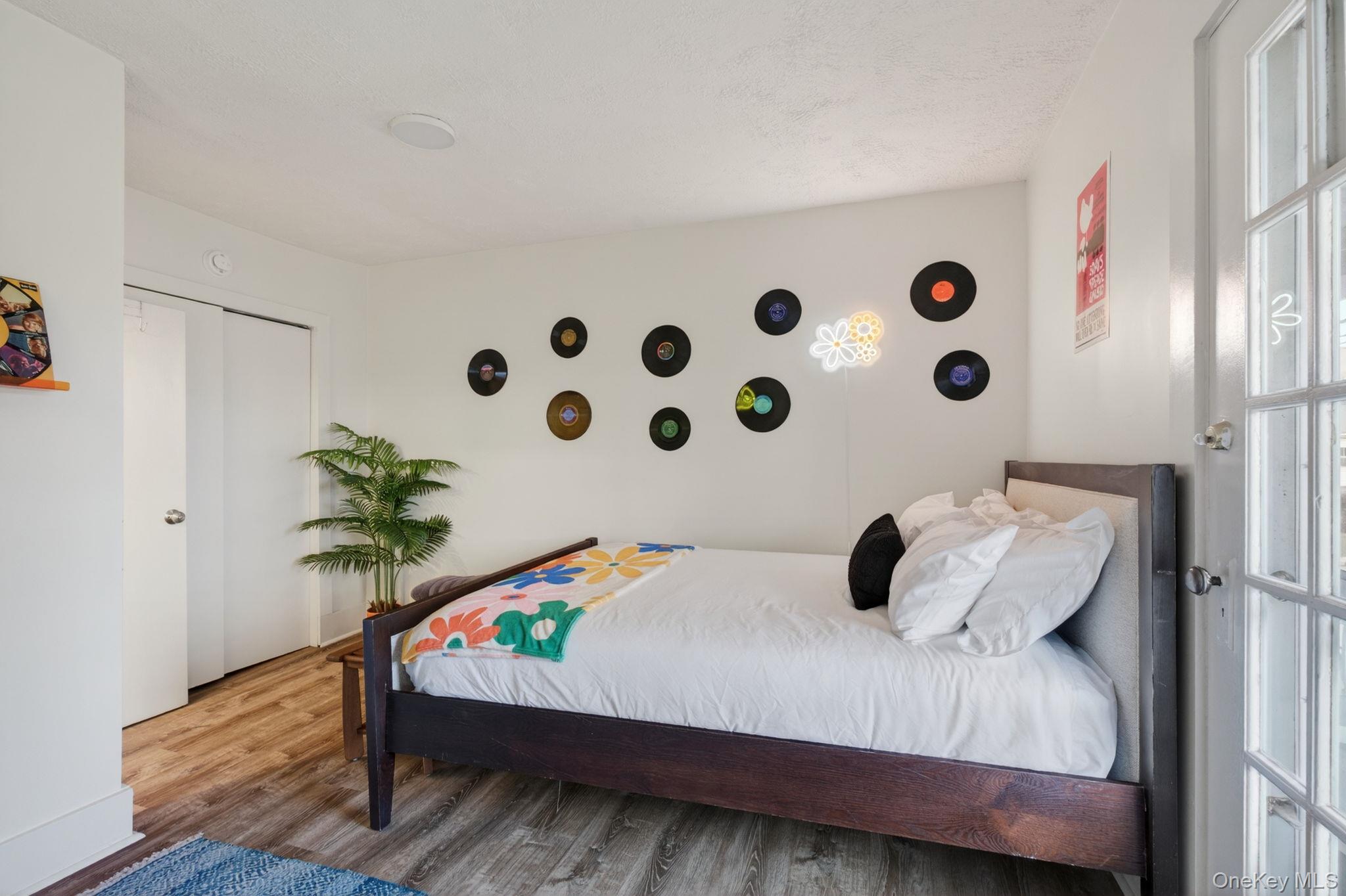 #20 photo, 9 Rock City Road, Woodstock , NY 12498