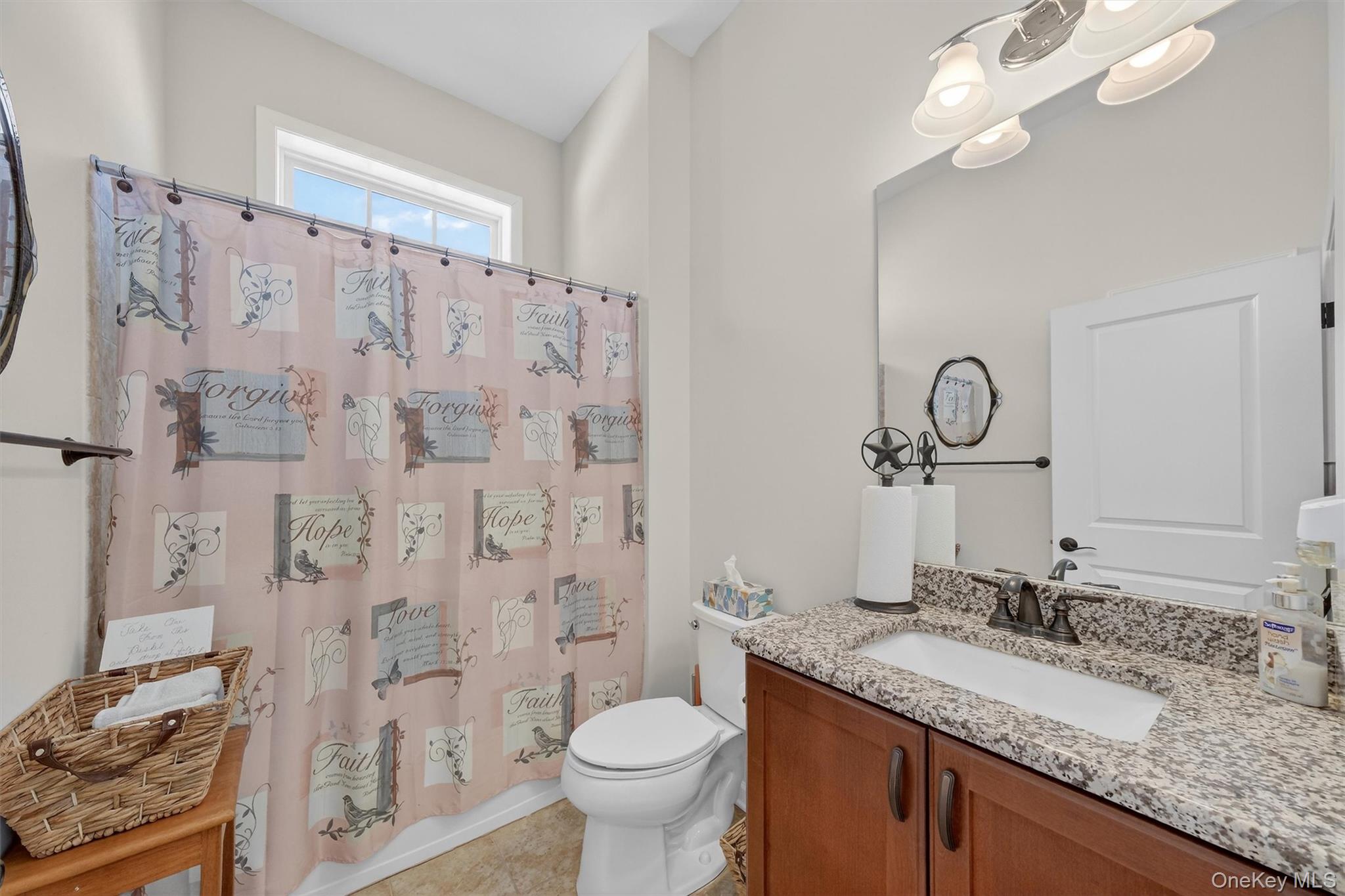 #7 photo, 13 Tompkins Lane, Hopewell Junction , NY 12533