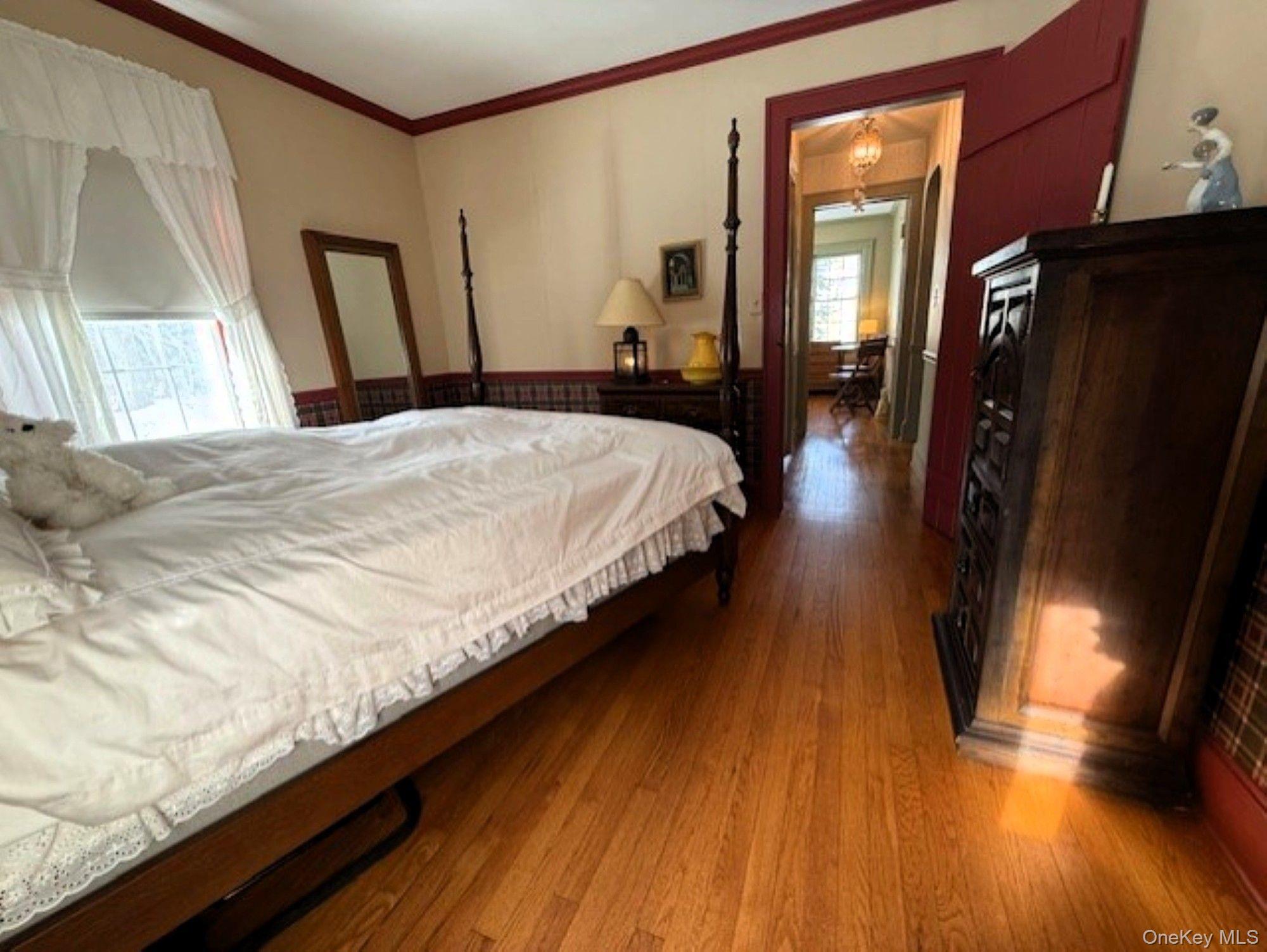 #12 photo, 10 Phillips Street, Red Hook , NY 12571