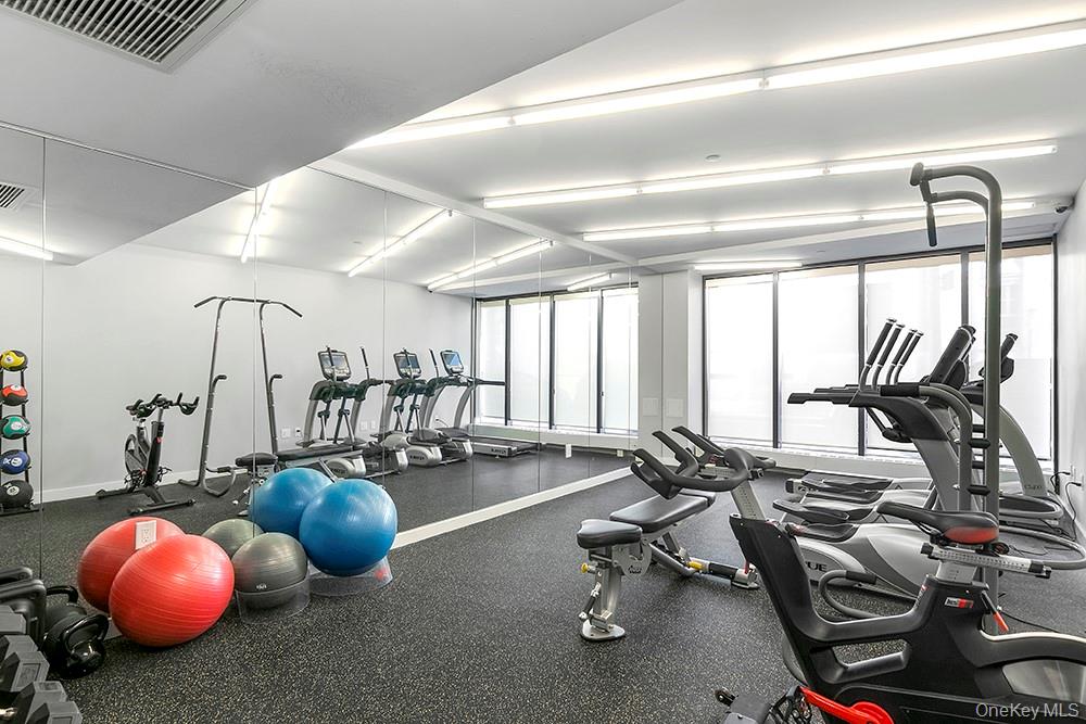 #12 photo, 3432 35th Street, Astoria , NY 11106