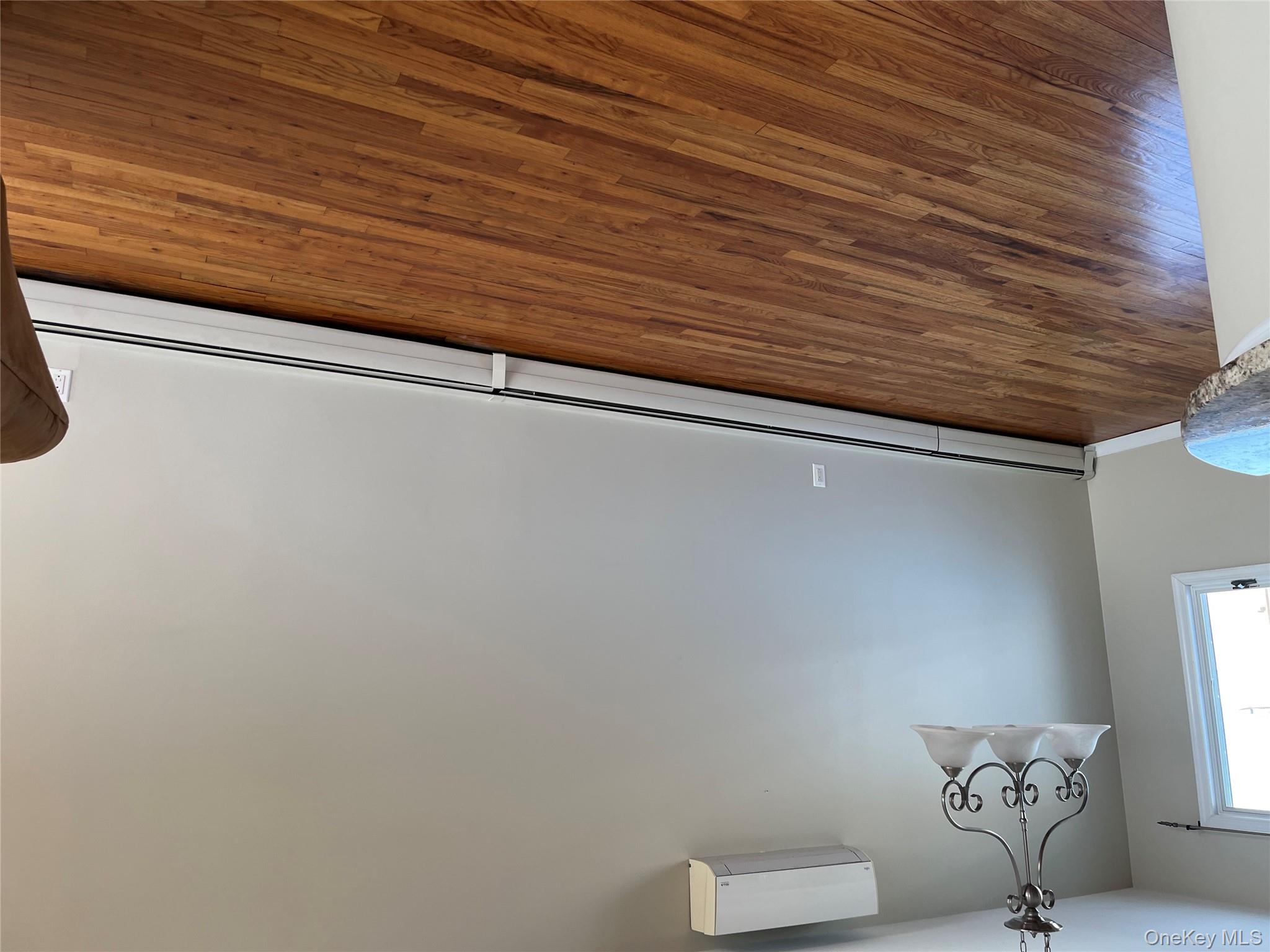 #9 photo, 50 Florence Avenue, Freeport , NY 11520