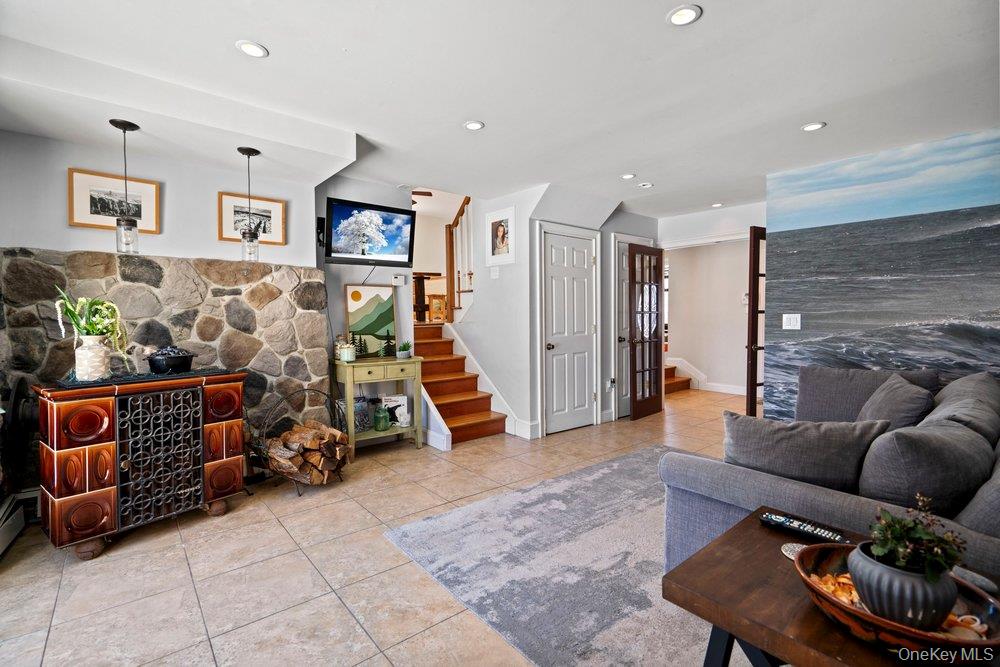 #14 photo, 60 Leewater Avenue, Massapequa , NY 11758