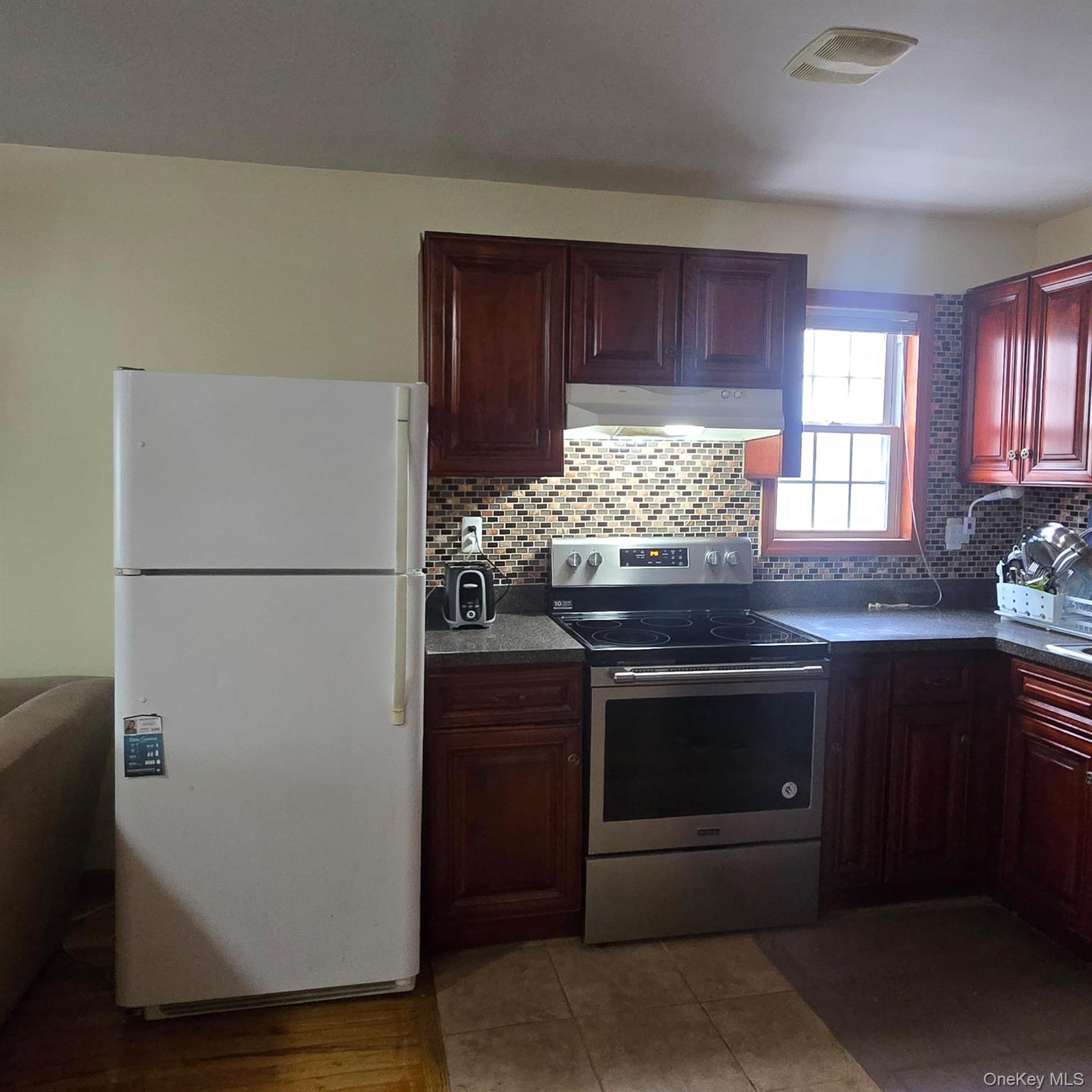 #10 photo, 238-12 148th Drive, 뉴욕퀸즈 Rosedale , NY 11422