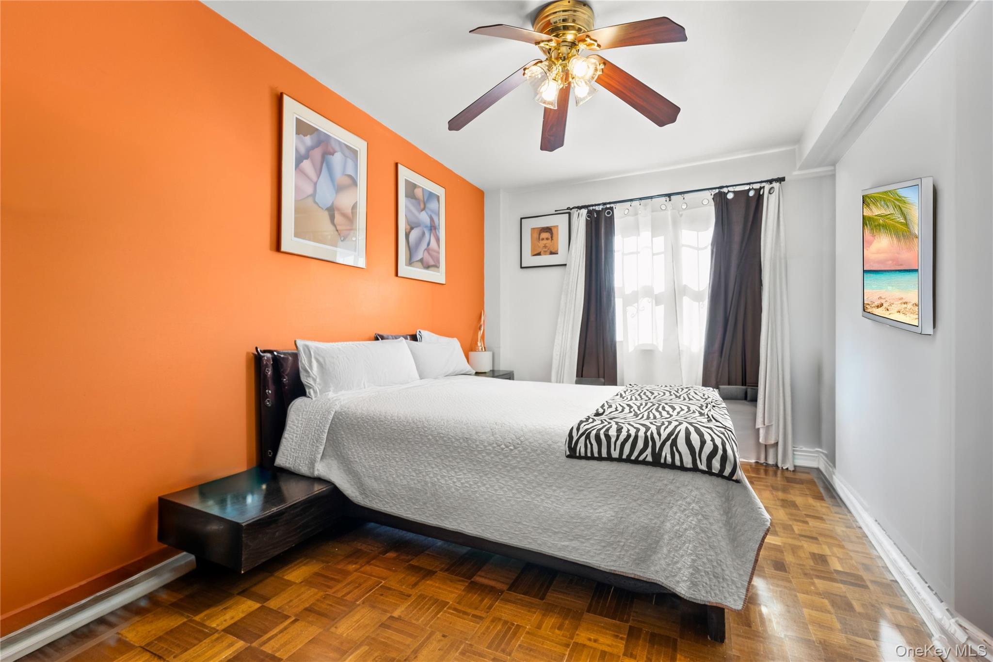 #3 photo, 5609 van cleef, Corona , NY 11368