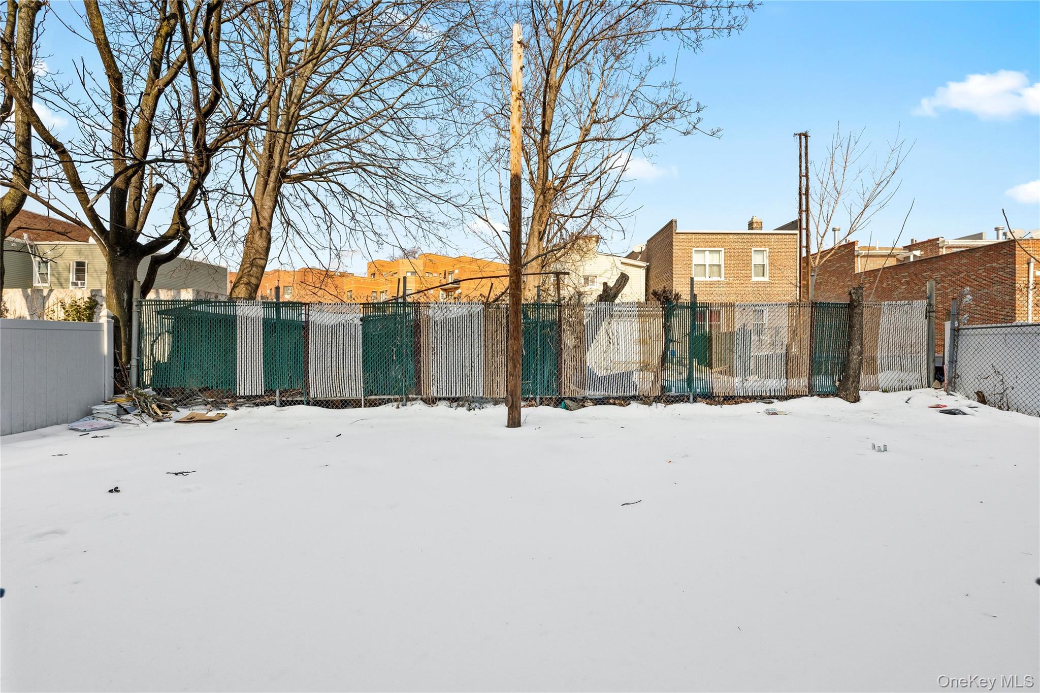 #13 photo, 5609 van cleef, Corona , NY 11368