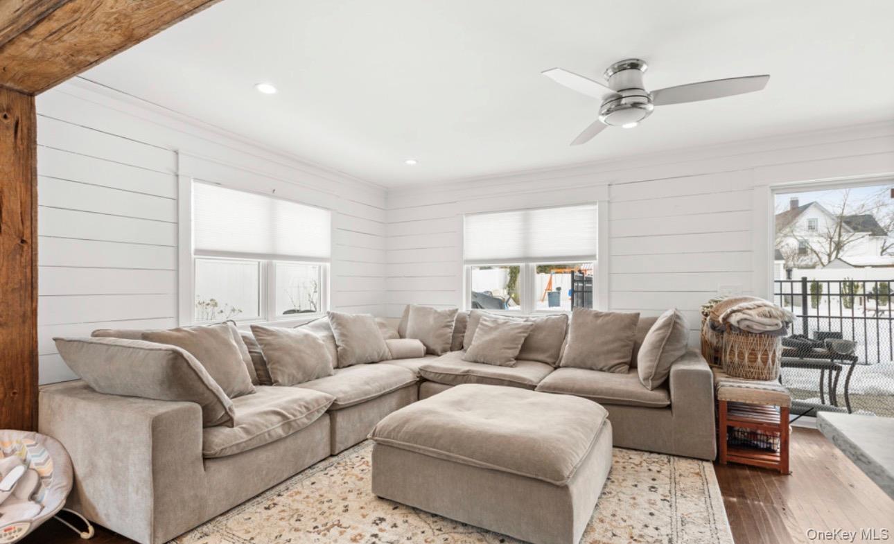 #5 photo, 47 Smith Avenue, Islip , NY 11751