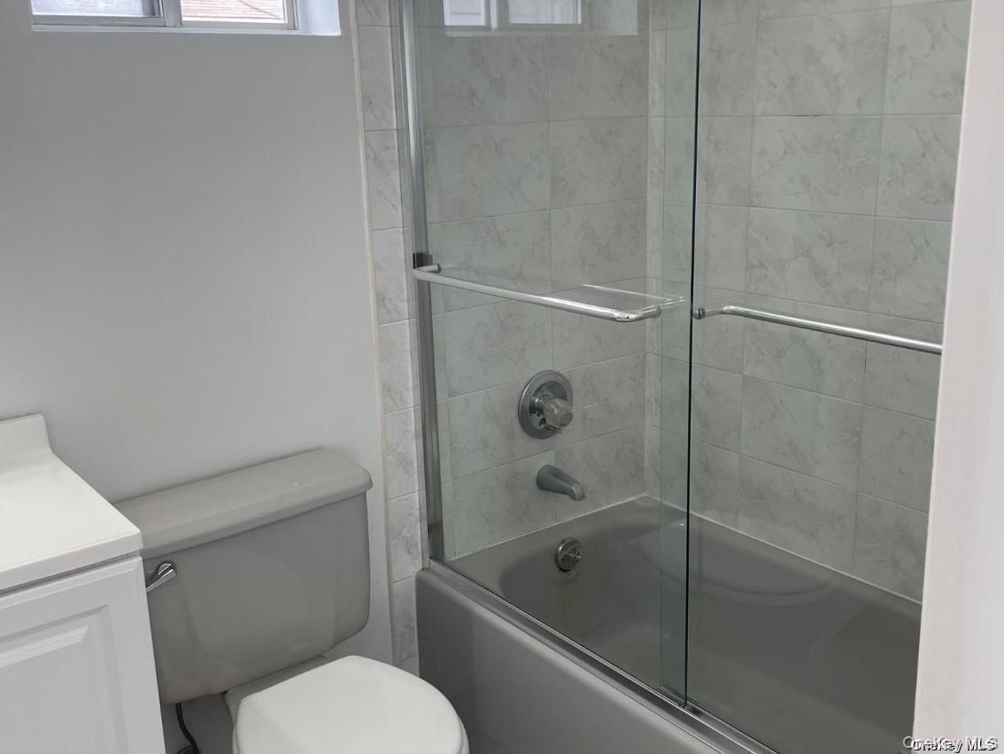 #11 photo, 715 E Walnut Street, Long Beach , NY 11561