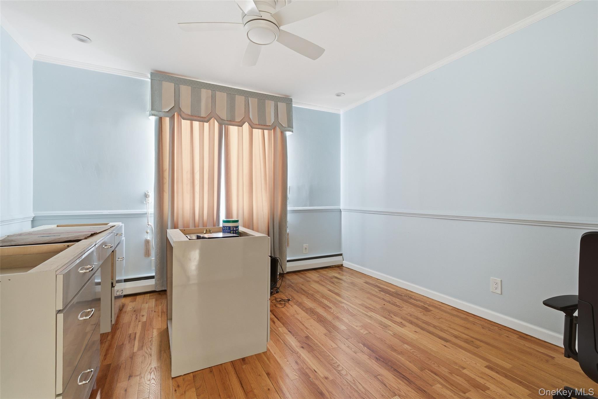 #13 photo, 716 Park Lane, Valley Stream , NY 11581