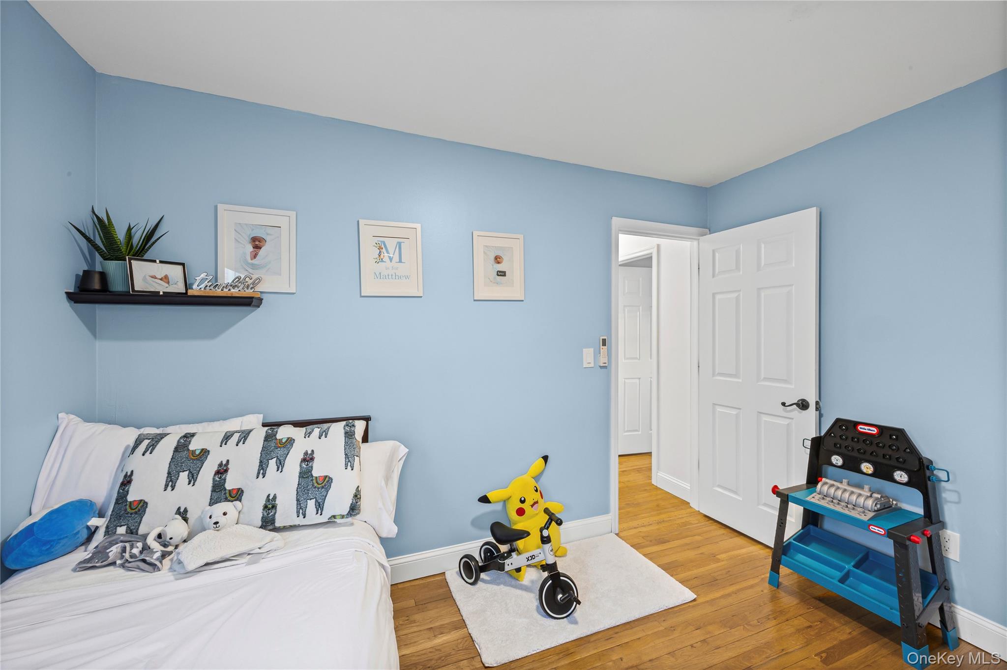 #18 photo, 612 N Broome Avenue, Lindenhurst , NY 11757