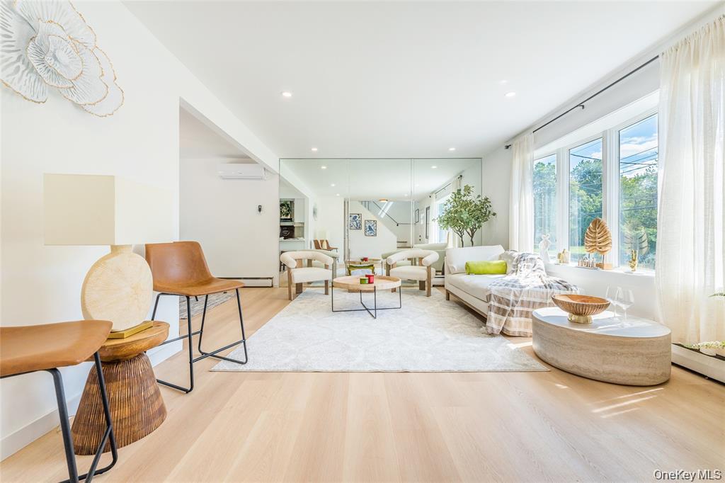 #4 photo, 120 Glenwood Road, नासाउ काउंटी Glenwood Landing , NY 11547