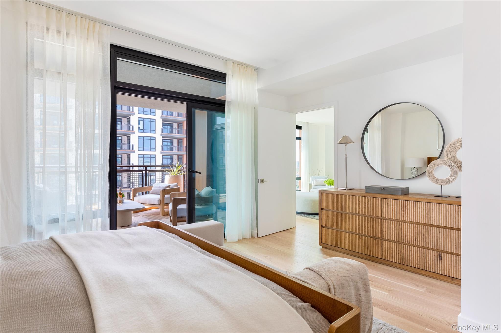 #15 photo, 100 Boardwalk, Long Beach , NY 11561