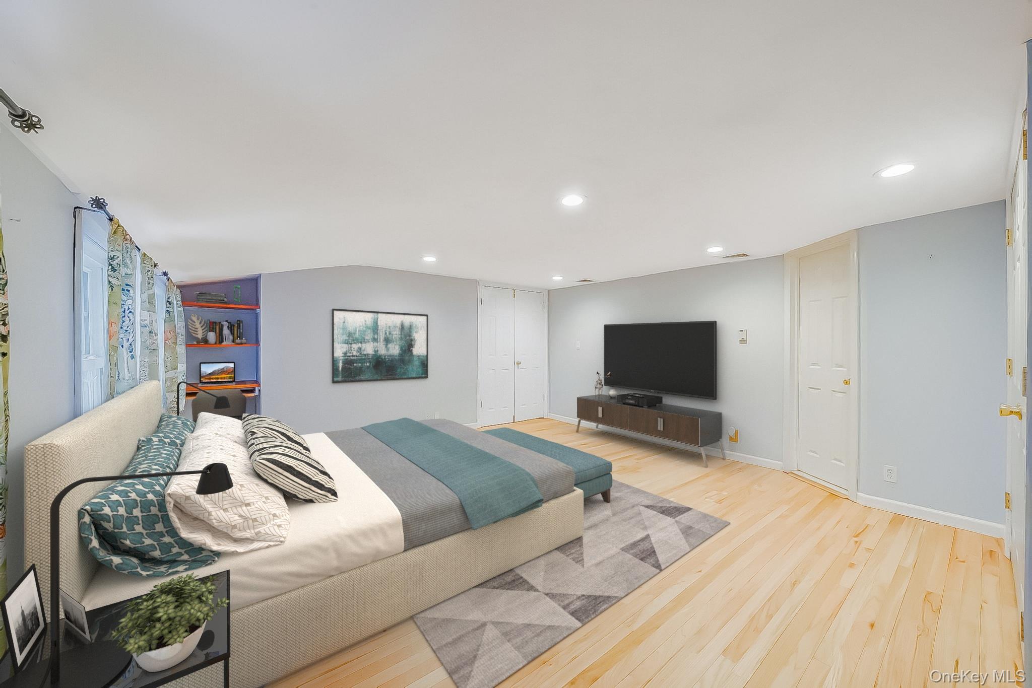 #10 photo, 20 Blythe Road, सफ़ोक काउंटी Ronkonkoma , NY 11779