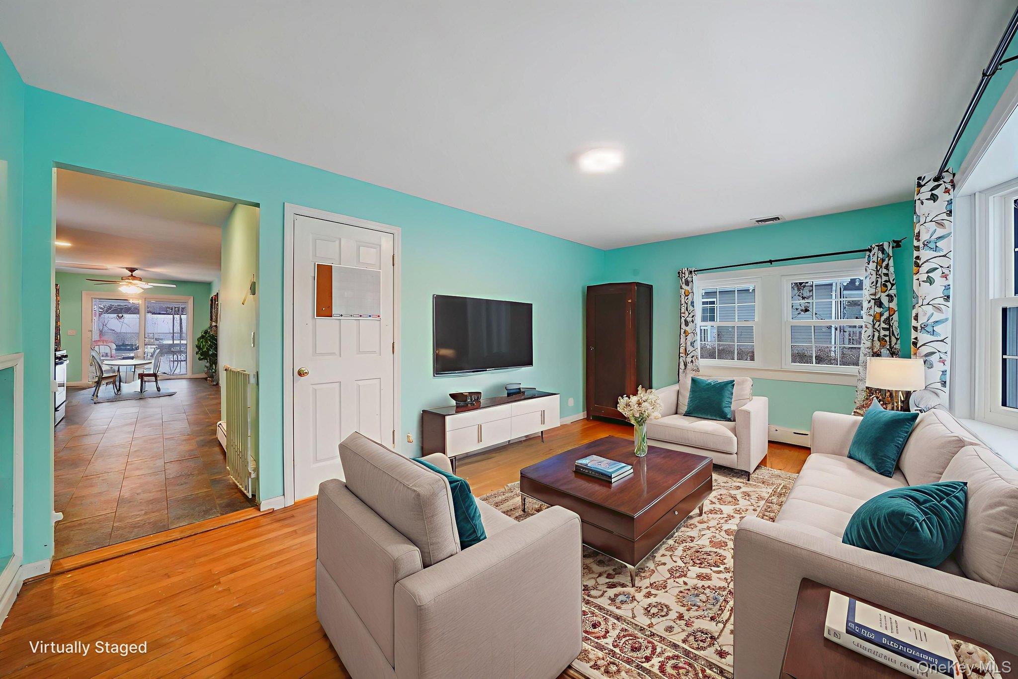 #9 photo, 20 Blythe Road, सफ़ोक काउंटी Ronkonkoma , NY 11779