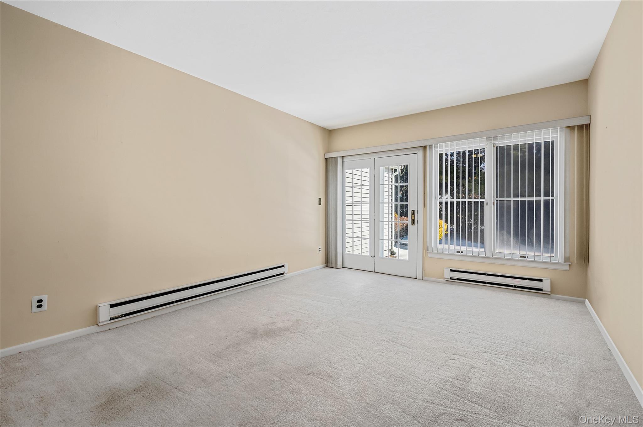 #15 photo, 35 Chippendale Drive, Mount Sinai , NY 11766