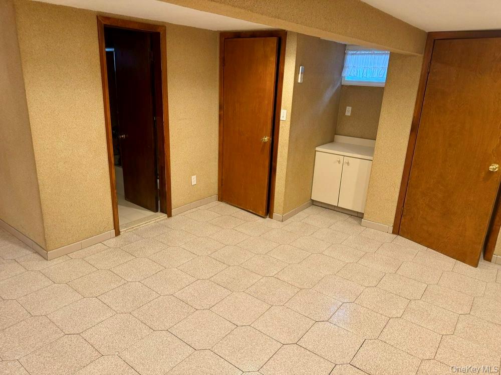 #19 photo, 77 Lucille Avenue, Elmont , NY 11003