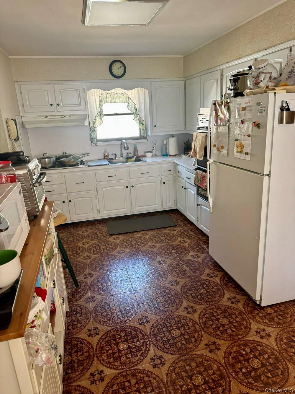 #6 photo, 77 Lucille Avenue, Elmont , NY 11003