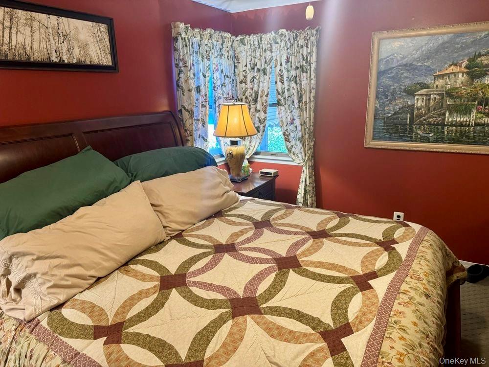 #8 photo, 77 Lucille Avenue, Elmont , NY 11003