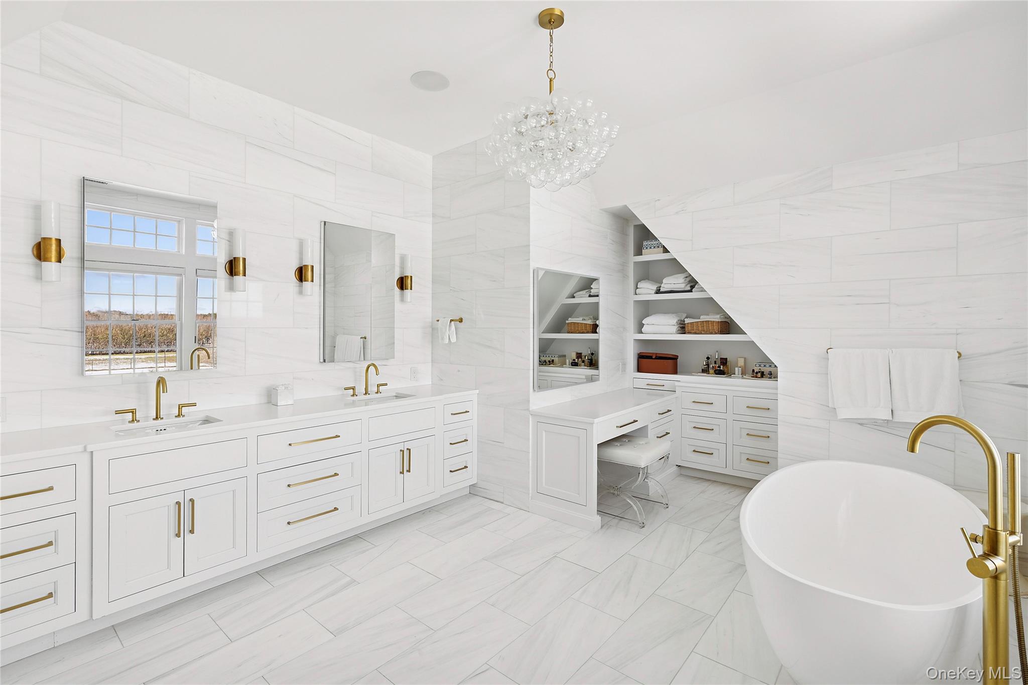 #18 photo, 101 Farm Court, Sagaponack , NY 11962